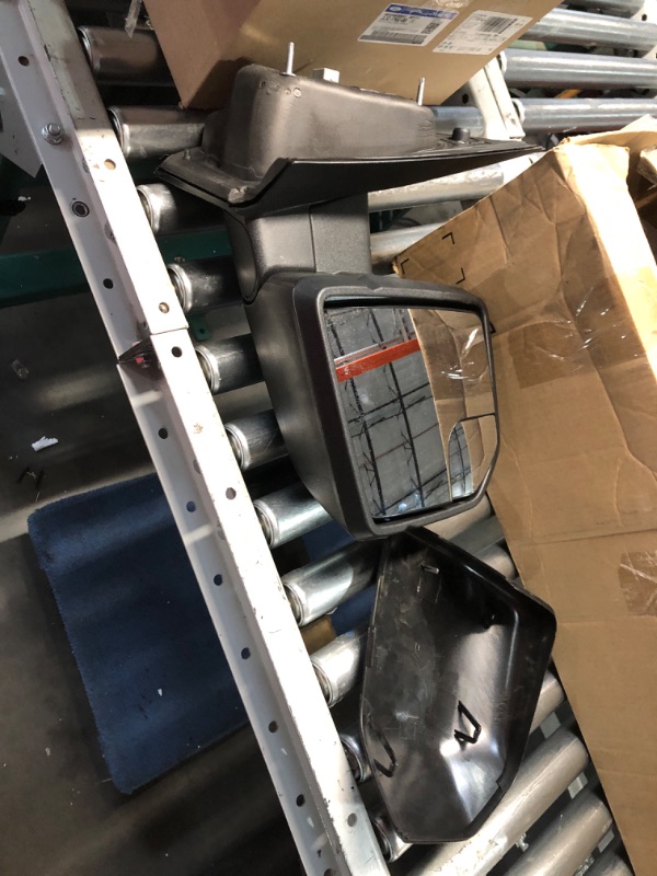 Photo 1 of ***MAJOR DAMAGE - SEE PICTURES***
Lqito Right Passenger Side Door Mirror with Blind Spot Glass Power Fits 2015-2020 Ford F150 Without Turn Signal Light Non-Heated (3Pins) Replaces: ?FL3Z17682AK