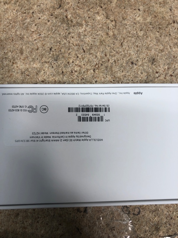 Photo 1 of Apple Watch SE (2nd Gen) [GPS 44mm] Smartwatch with Starlight Aluminium Case with Starlight Sport Band S/M. Fitness and Sleep Trackers, Crash Detection, Heart Rate Monitor, Retina Display**FACTORY SEALED WATCH BOX **