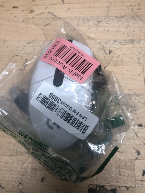 Photo 1 of Logitech G305 LIGHTSPEED Wireless Gaming Mouse, Hero 12K Sensor, 12,000 DPI, Lightweight, 6 Programmable Buttons, 250h Battery Life, On-Board Memory, PC/Mac - White