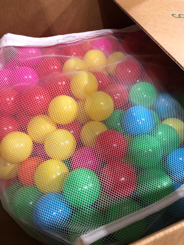 Photo 1 of Amazon Basics BPA Free Crush-Proof Plastic Ball, Pit Balls with Storage Bag, Toddlers Kids 12+ Months, Pack of 400 Balls, 6 Bright Colors