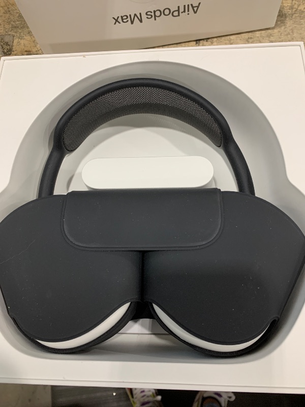 Photo 1 of Apple AirPods Max Wireless Over-Ear Headphones, Active Noise Cancelling, Transparency Mode, Personalized Spatial Audio, Dolby Atmos, Bluetooth Headphones for iPhone – Space Gray
