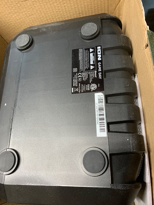 Photo 1 of ***MISSING POWER CABLE, MICROPHONE, AND REMOTE - POWERS ON, BUT SHUTS OFF AFTER A FEW MINUTES***
Ion Tailgater Express Game Day Bluetooth Speaker