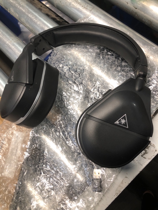 Photo 1 of **MISSING MIC PIECE** Turtle Beach Stealth 700 Gen 2 MAX Multiplatform Amplified Wireless Gaming Headset - Xbox Series X|S, Xbox One, PS5, PS4, PC, Nintendo Switch – Bluetooth, 40-Hr Battery, 50mm Speakers- Black (Renewed)