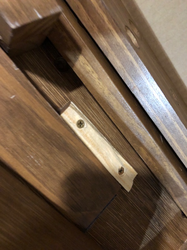 Photo 7 of ***CHIPPED AND SCRATCH - MOUNTING POINTS DAMAGED - SEE PICTURES - MISSING PARTS AS WELL***
Plank+Beam Round Dining Table, 47 Inch Solid Wood Kitchen Table, Farmhouse Round Table for 4, Small Dinette Table, Pecan Wirebrush