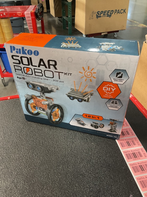 Photo 2 of **NON-REFUNDABLE** (MISSING) 12 in 1 Solar Robot Kit, DIY Solar Power Building Kit with Solar Panel and Battery Power, Education Science Experiment Birthday Idea Gifts Toy for Kids 8 9 10 11 12 Years Old-Green