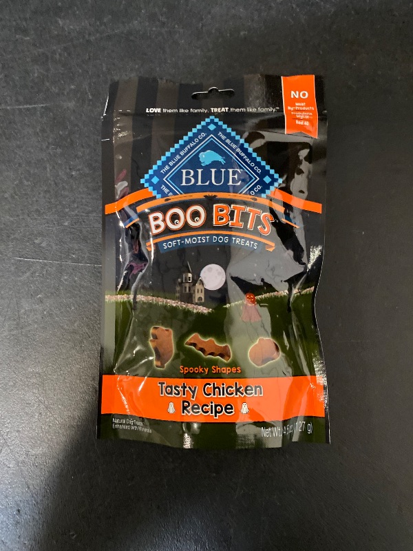 Photo 1 of Blue Buffalo Boo Bits Soft Halloween Dog Treats Natural Chicken