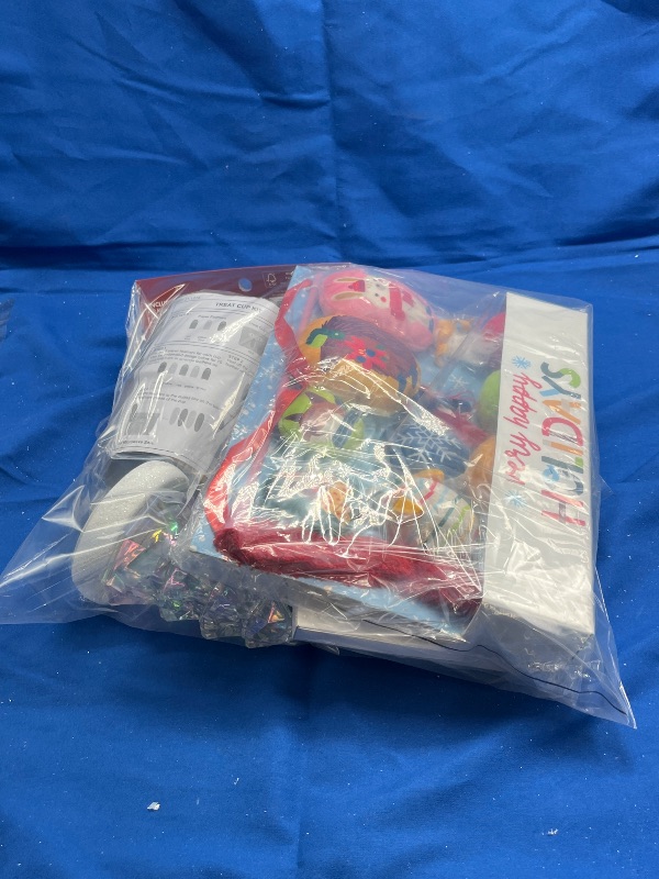 Photo 1 of 11 item Bundle - Christmas accessories 