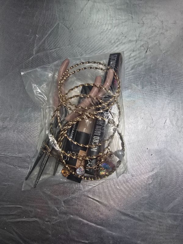 Photo 1 of 5 pc Miscellaneous Items 