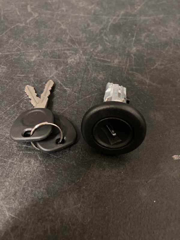 Photo 1 of Dorman 924-725 Ignition Lock Cylinder Compatible with Select Models