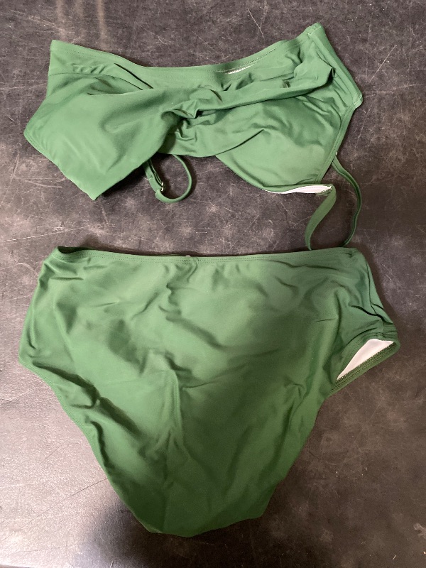 Photo 1 of (M) CUPSHE Women's Bikini Sets High Waisted Swimsuit Underwire Adjustable Straps Twisted Hook Full Coverage Bottom