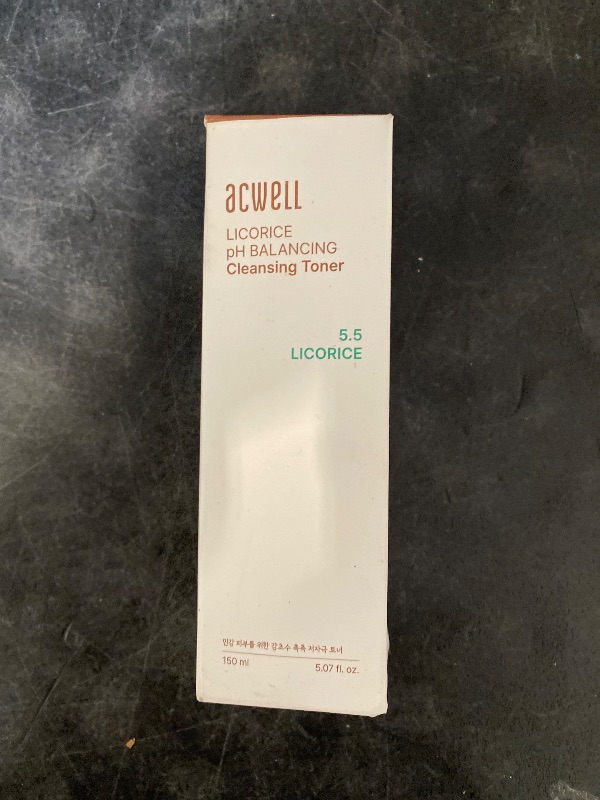 Photo 1 of ACWELL Licorice pH Balancing Cleansing Toner 5.1 fl.oz. - PH5.5 Hydrating Makeup Cleansing Astringent - Skin Clearing, Reduce Pigmentation, Acne and Dark Spots