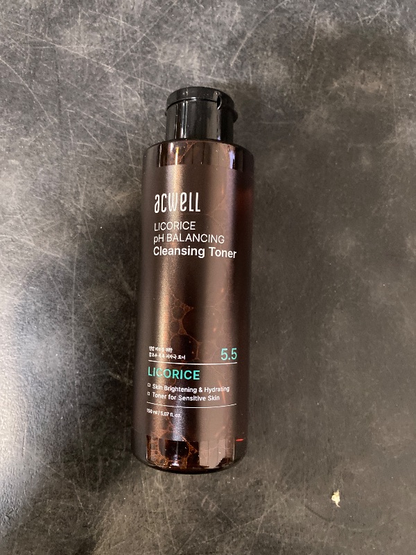 Photo 1 of ACWELL Licorice pH Balancing Cleansing Toner 5.1 fl.oz. - PH5.5 Hydrating Makeup Cleansing Astringent - Skin Clearing, Reduce Pigmentation, Acne and Dark Spots