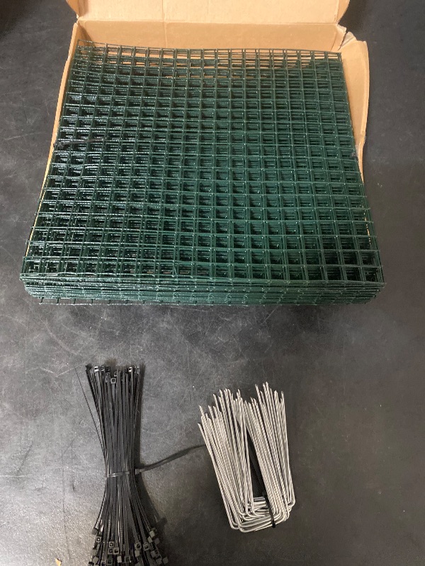 Photo 1 of Plastic Hardware Mesh Netting, Garden Netting, Temporary Fence, Tree Guards, Safety Net for Balcony, Deck, Stair Railing, Animal Barrier, Poultry, Deer, with 50 Zip Ties, 40'' x 25', Green