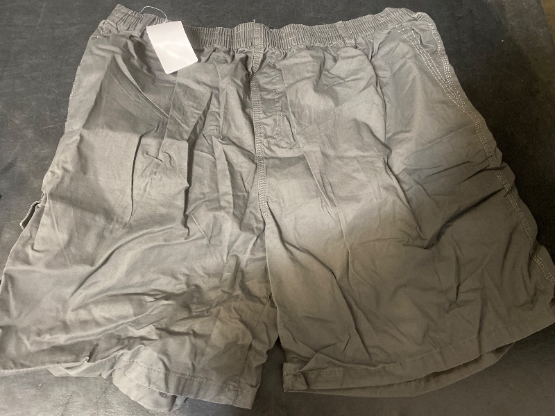 Photo 1 of Size 44 Southpole Men's Quick Dry Water Resistant Cargo Shorts, Inseam 9", Slim Fit, Lightweight