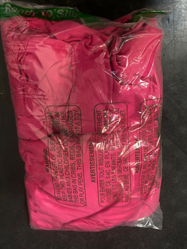 Photo 1 of Utopia Kitchen 6FT Spandex Tablecloth [2 Pack, Fuchsia] 200 GSM Stretch, Fitted, Washable and Wrinkle Resistant Table Cloth Rectangle Cover for Trade Shows, Wedding, Parties [72Lx30Wx30H Inch]