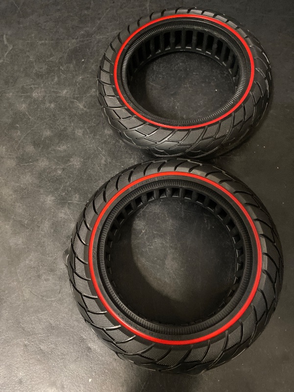 Photo 1 of 2PCS 10x2.50 Scooter Tire for Segway Ninebot MAX G30 G30P G30LP/Hiboy S2 MAX No Inflation, Maintenance-Free, Puncture-Resistant 60/70-6.5 Electric Scooter Replacement Wheel