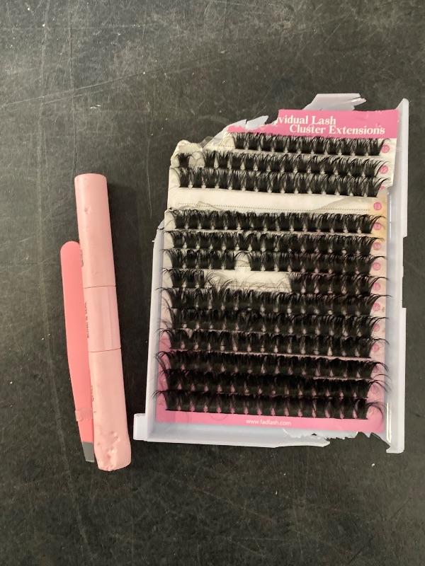 Photo 1 of Lash Extension Kit DIY Natural Lash Clusters Kit 40D D Curl Eyelash Clusters Individual Eyelash Extension Kit with Lash Bond and Seal Lash Tweezers for Self Use (40D-0.07D-12-18MIX KIT)