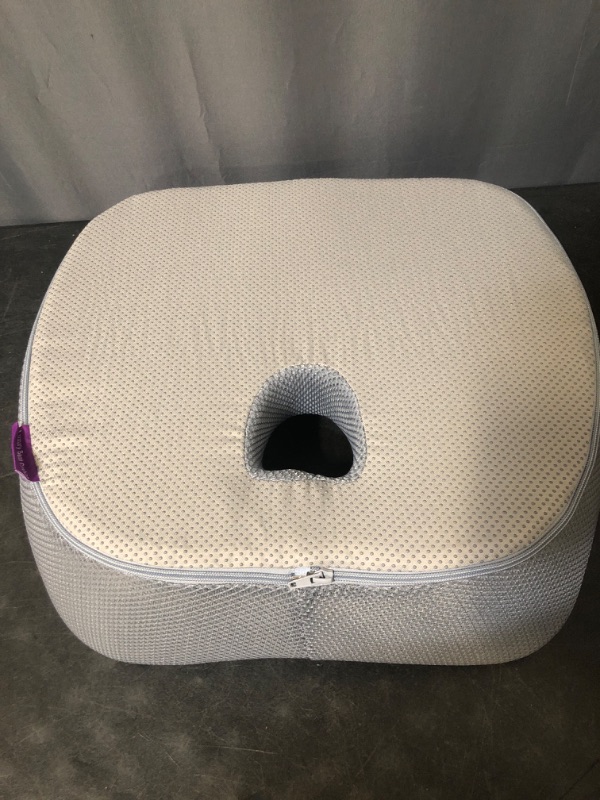 Photo 1 of Car Seat Booster Cushion, 2025 Phonery Thick Large Size Sooth+Ergonomic Memory Foam Car Seat Cushion for Shorter Drivers and Sedentary Users (Grey-Black, 5.5in(height))