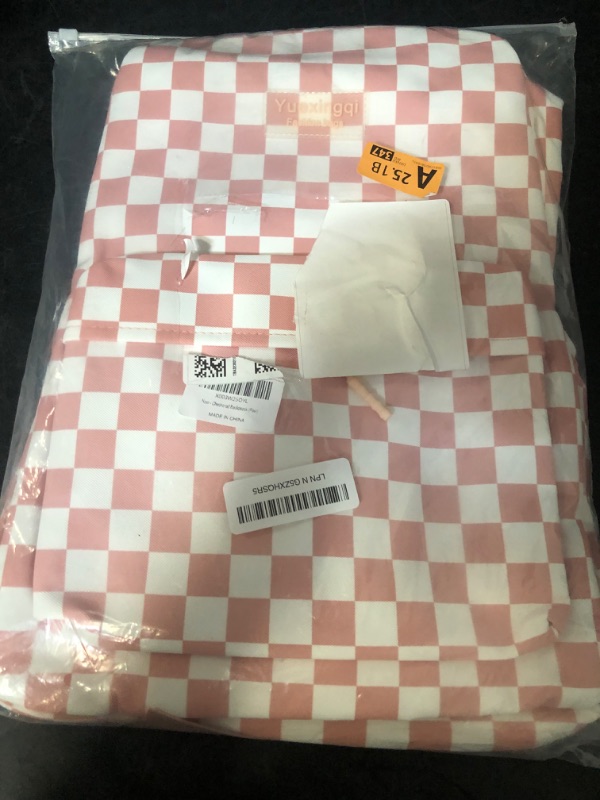 Photo 1 of Y2K Aesthetic Checkered Backpack with Kawaii Pendant Checkerboard Backpack Cute Preppy Laptop Backpack Light Rucksack (One Size,Pink)