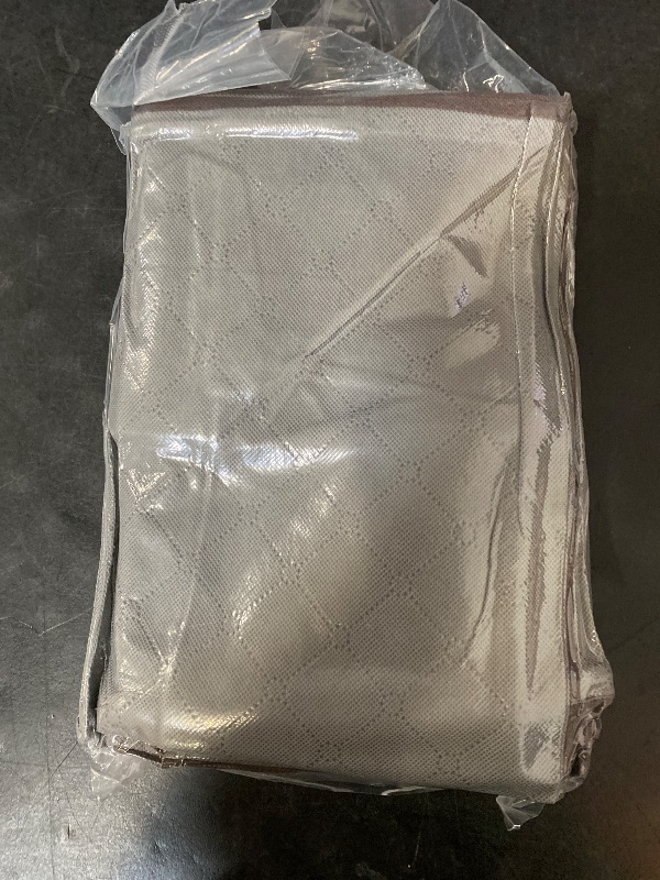Photo 1 of 3Pcs Zippered Storage Bag for Closet King Comforter, pillow, quilt, bedding, Clothes, Blanket Organizers with Large Clear Window & Carry Handles Space Saver