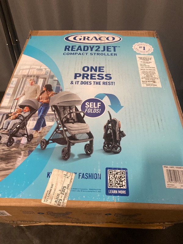 Photo 1 of Graco Ready2Jet Compact Stroller, Splatter Art, Grey