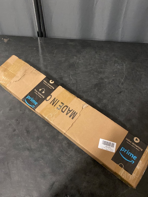 Photo 1 of PALMPOP Peel and Stick Wall Molding Kit of 3 Frames,Premade Accent Wainscoting Panels, Ready to Molding Trim for Living Room Bedroom Corridor Home Interior Wall Panel Decor (24x16in)