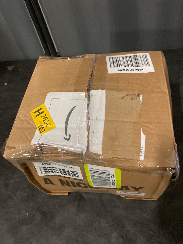 Photo 1 of Aramox Robust Material Range Toy for Cats Reduce The Boredom Stable Structure 360 Degree Structure Toys for Kittens for Internal Games and Movement (Blue)