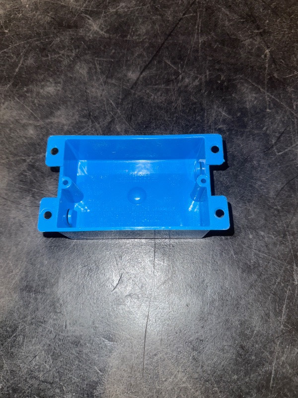 Photo 1 of Carlon Lamson Sessons B108RUpc Box Shallow W/Flange