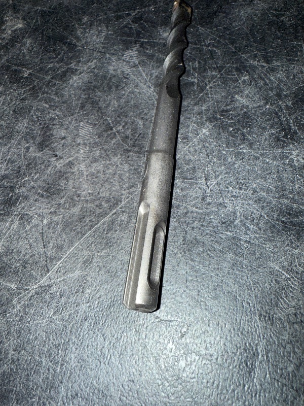 Photo 1 of Drill bits 10mm Tip Width 150mm Long SDS Plus Drill Hole Masonry Impact Drill Bit Drilling Tool
