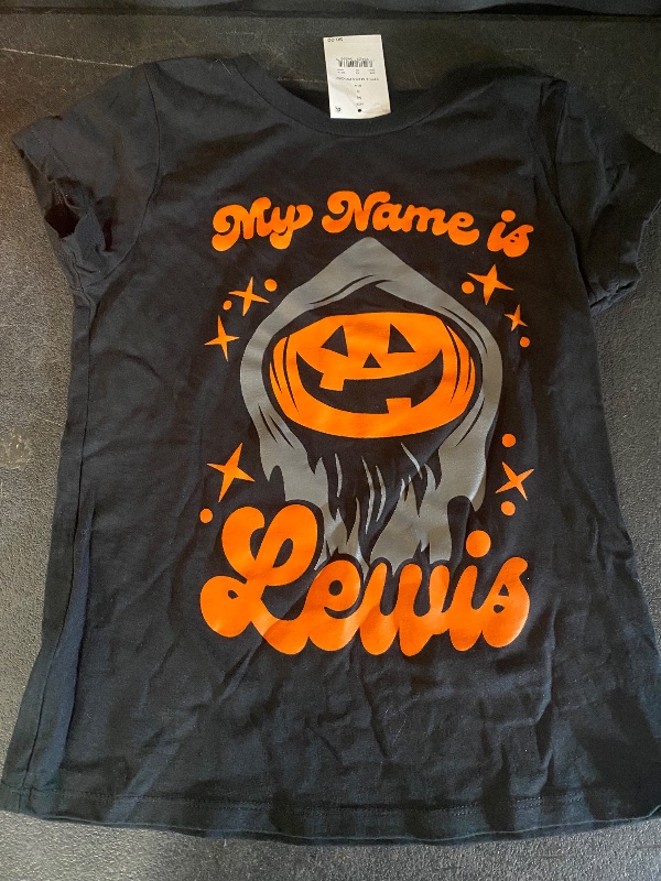 Photo 1 of SIZE 3T Target Girls Halloween My Name Is Lewis T-shirt