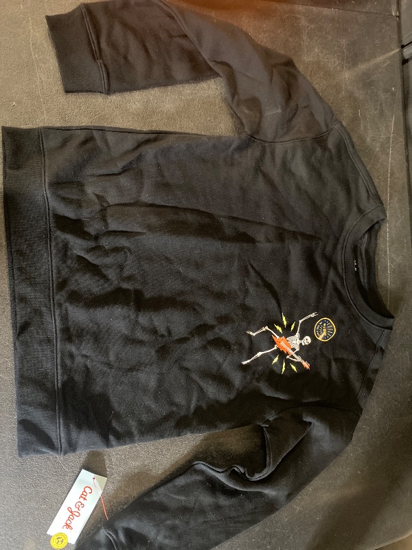 Photo 1 of  Size L Cat & Jack Boys' Black Skeleton Halloween Long Sleeve Sweatshirt1