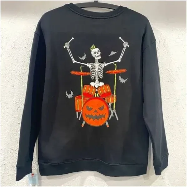 Photo 1 of  Size L Cat & Jack Boys' Black Skeleton Halloween Long Sleeve Sweatshirt1