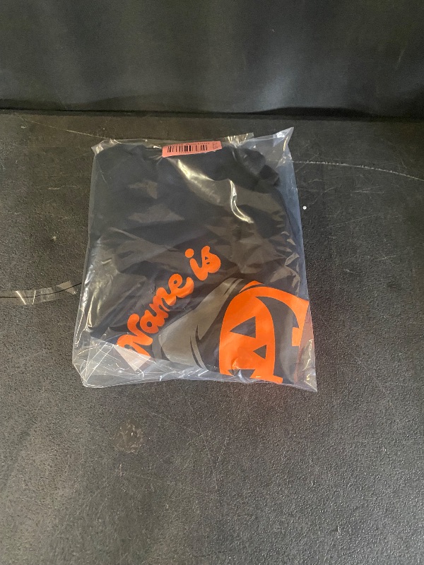Photo 1 of SIZE M Target Girls Halloween My Name Is Lewis T-shirt