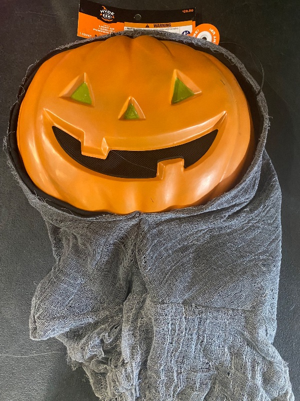 Photo 1 of New Halloween Hyde & Eek Holiday Adult Light Up Goblin Pumpkin Mask
