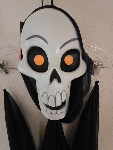 Photo 1 of hyde and eek ghoul black