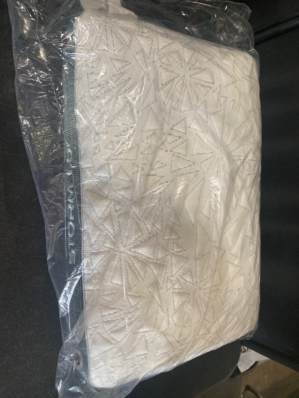 Photo 1 of Bedgear Storm Performance Pillow – 1.0 - Cooling Bed Pillow for Hot Sleepers - Medium Firmness Pillow for All Sleep Positions, Washable & Removable Cover - 20" W x 26" L x 5.25" H