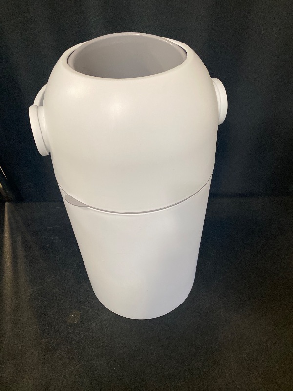 Photo 1 of Superio Small 2.5 Gallon Plastic Trash Can with Swing Top Lid, Compact Slim Waste Bin for Under Desk, Office, Bedroom, Bathroom, Dorm Room, 10 Qt. Portable Garbage Can (White)
Visit the Superio Store
4.0 4.0 out of 5 stars   (1,533) | Search this page