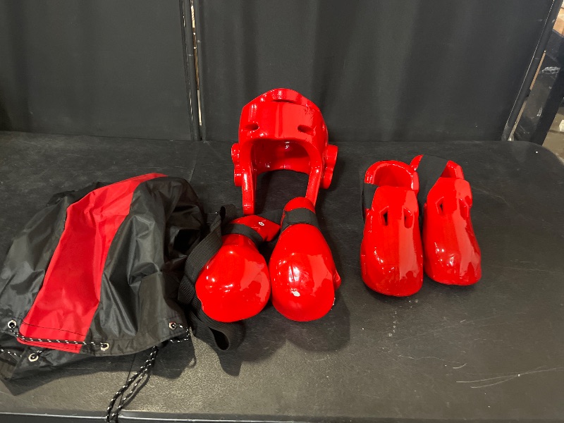 Photo 1 of Martial Arts Karate Kenpo Taekwondo Sparring Gear Set