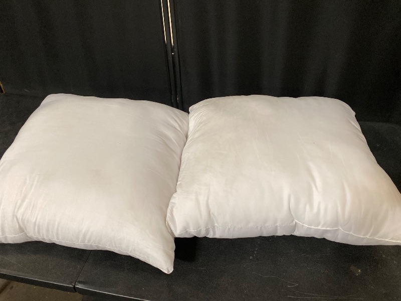 Photo 1 of Utopia Bedding Throw Pillows Insert (Pack of 2, White) - 18 x 18 Inches Bed and Couch Pillows - Indoor Decorative Pillow