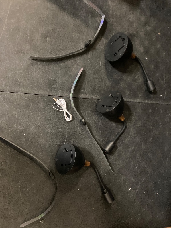 Photo 1 of 4Pack Food Fan for Table, AA Battery Powered, Portable Fan with Flexible Gooseneck and Soft Blades, Soundless Table Fan for BBQ, Picnic, Party, Patio (Non-rechargeable,Black)