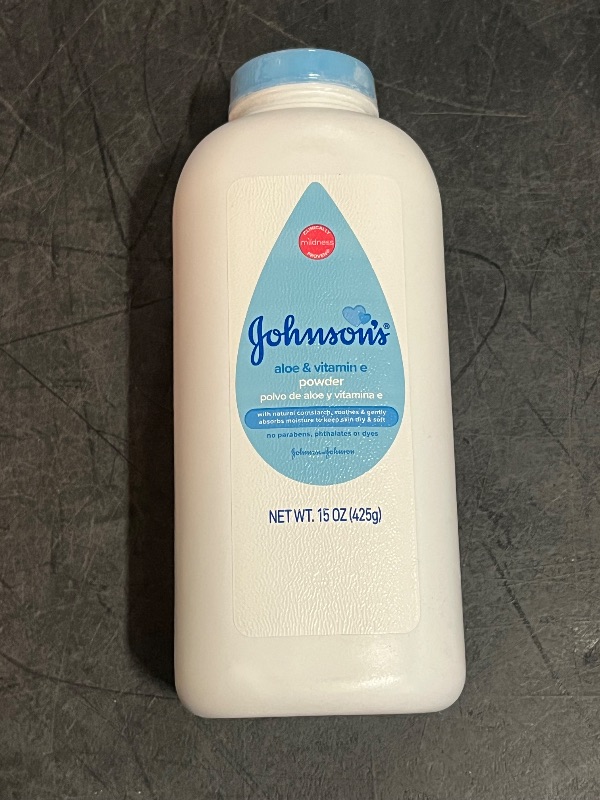 Photo 1 of Johnson's Baby Powder with Naturally Derived Cornstarch, Aloe & Vitamin E for Delicate Skin, Hypoallergenic, Free of Parabens, Phthalates & Dyes for Gentle Baby Skin Care, 15 oz
