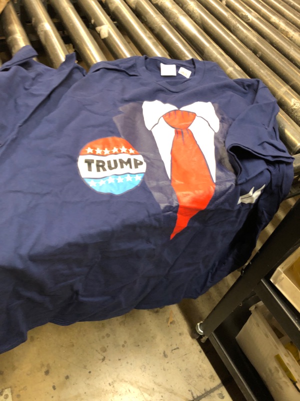 Photo 1 of x2l Man shirt 