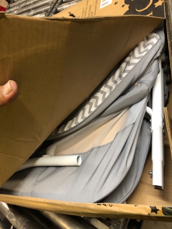 Photo 1 of Dream On Me Karley Bassinet, Grey