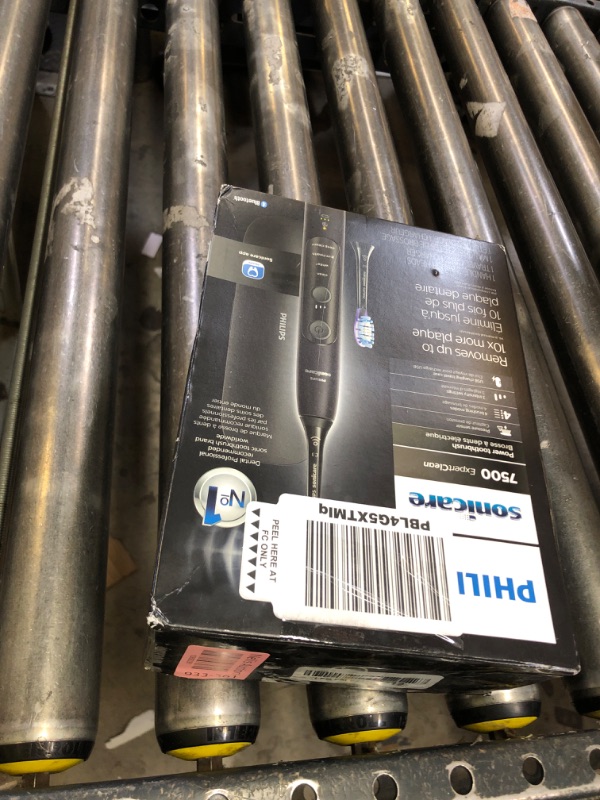 Photo 1 of Philips Sonicare ExpertClean 7500 Black, Rechargeable Electric Power Toothbrush, HX9690/05