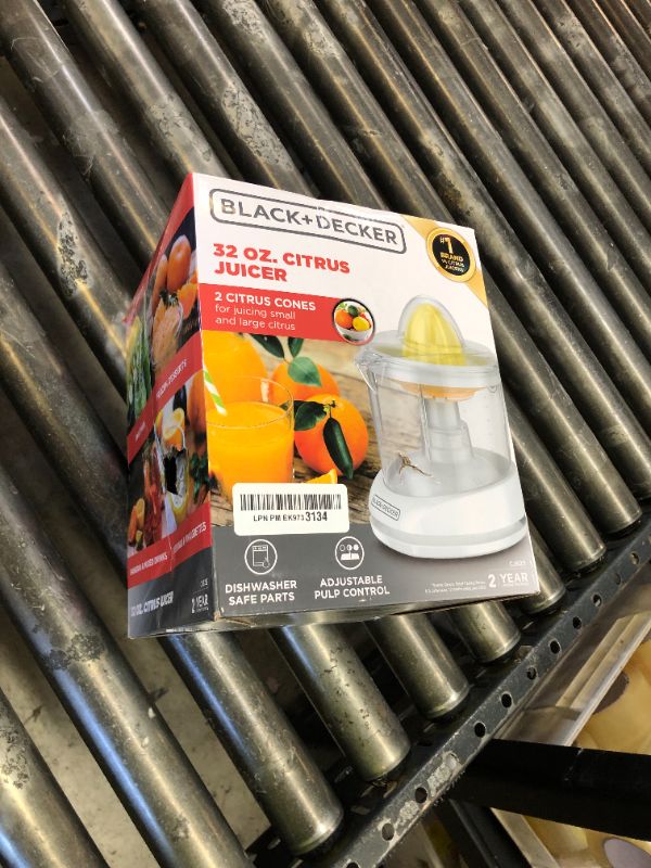 Photo 1 of BLACK+DECKER 32oz Electric Citrus Juicer, CJ625, Pressure Activated, Adjustable Pulp Control, Dishwasher-Safe
