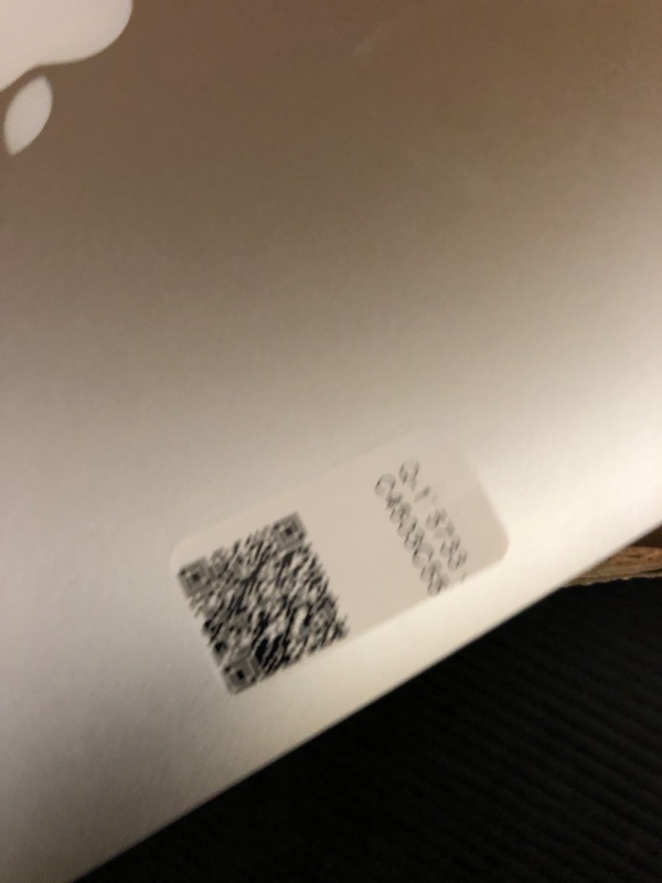 Photo 1 of Apple MacBook Air MJVE2LL/A 13-inch Laptop (1.6GHz Core i5,8GB RAM,128GB SSD) (Renewed)