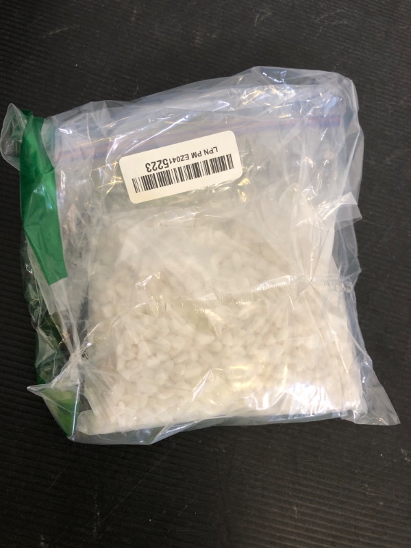 Photo 1 of YISZM 2LB Succulent and Cactus Gravel Pebbles, 1/5 Inch White Natural Decorative Polished Stones, River Rocks for Plants, Vases, Aquariums, Terrarium and Outdoor Gardening,White