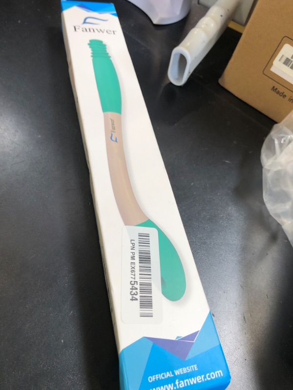 Photo 1 of Fanwer Toilet Aids Tools,Long Reach Comfort Wipe,Extends Your Reach Over 15" Grips Toilet Paper or Pre-Moistened Wipes