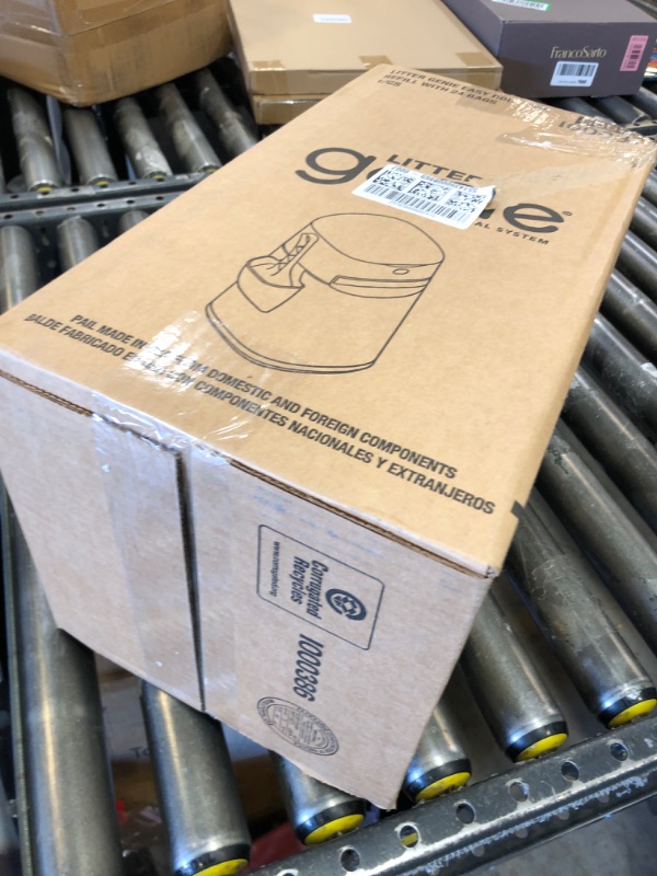 Photo 1 of Litter Genie Easy Roll Pail | Cat Litter Box Waste Disposal System for Odor Control | Includes 1 Continuous Refill Bag