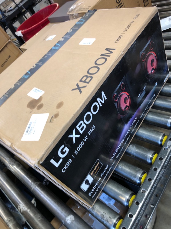 Photo 1 of LG CK99 5000W LOUDR Auxiliary Hi-Fi Entertainment System with Karaoke Creator (2018)